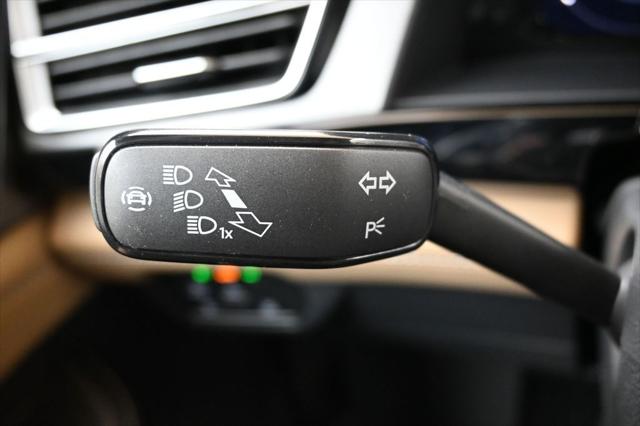 2026 Volkswagen Atlas Cross Sport SE with Technology
