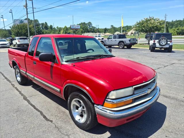 2001 Chevrolet S-10 LS