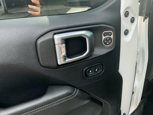 Used 2019 Jeep Wrangler Unlimited Sahara 4x4 For Sale in Muscle Shoals, AL