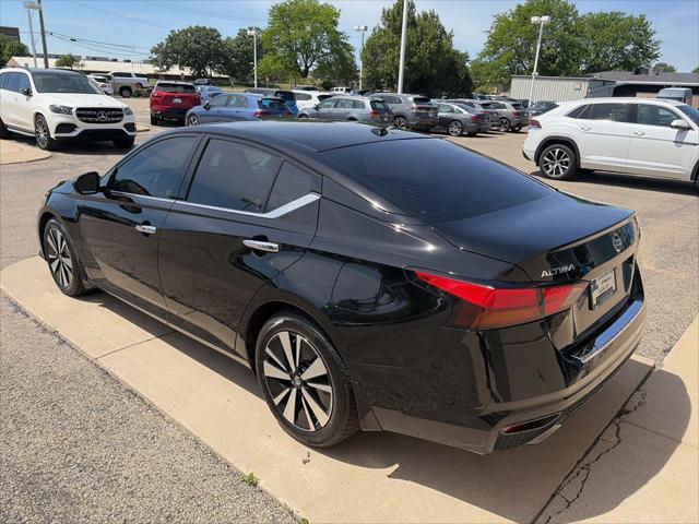 2020 Nissan Altima SL FWD