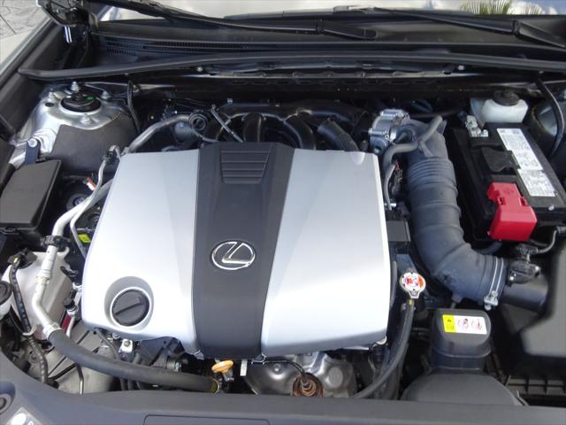 2023 Lexus ES 350 F SPORT Design
