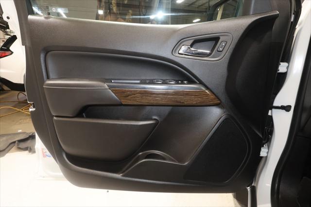 2020 GMC Canyon 4WD Crew Cab Short Box Denali