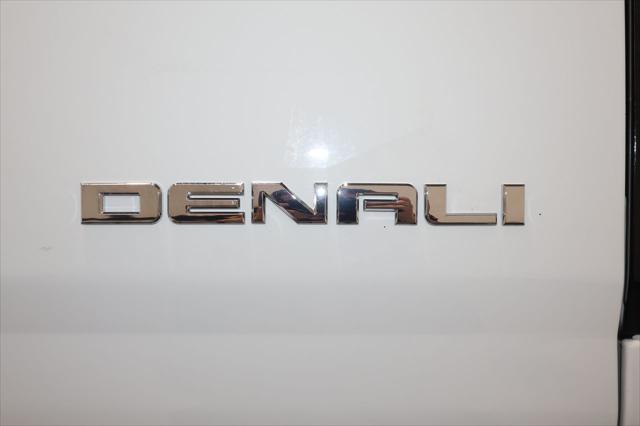 2020 GMC Canyon 4WD Crew Cab Short Box Denali
