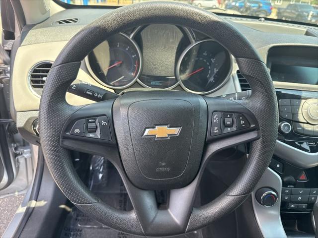 2013 Chevrolet Cruze LS Auto
