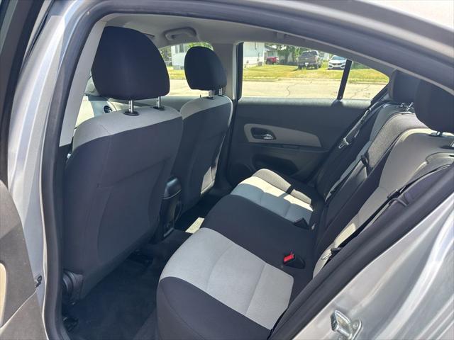 2013 Chevrolet Cruze LS Auto