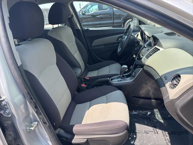 2013 Chevrolet Cruze LS Auto