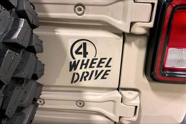2022 Jeep Wrangler Unlimited Willys 4x4