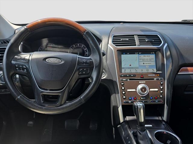 2017 Ford Explorer Platinum