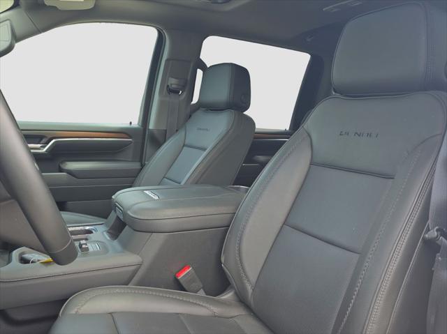 2026 GMC Sierra 2500HD Crew Cab, Standard Bed, Denali, 4WD