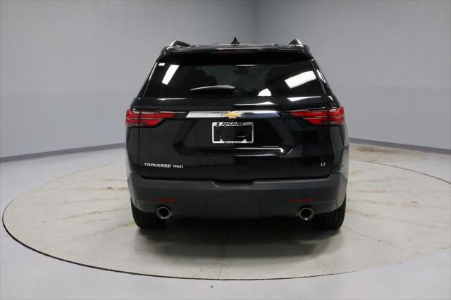 2022 Chevrolet Traverse AWD LT Leather