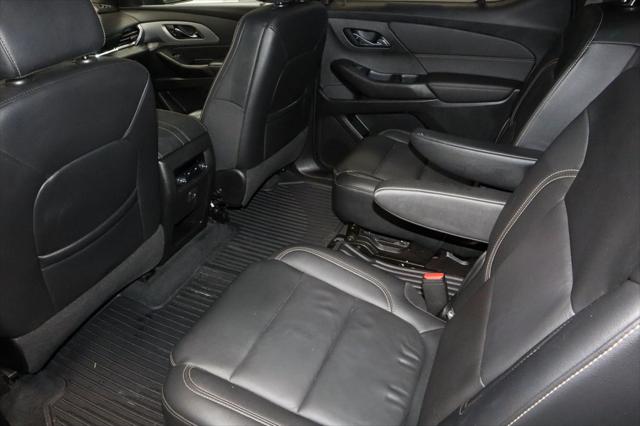2022 Chevrolet Traverse AWD LT Leather