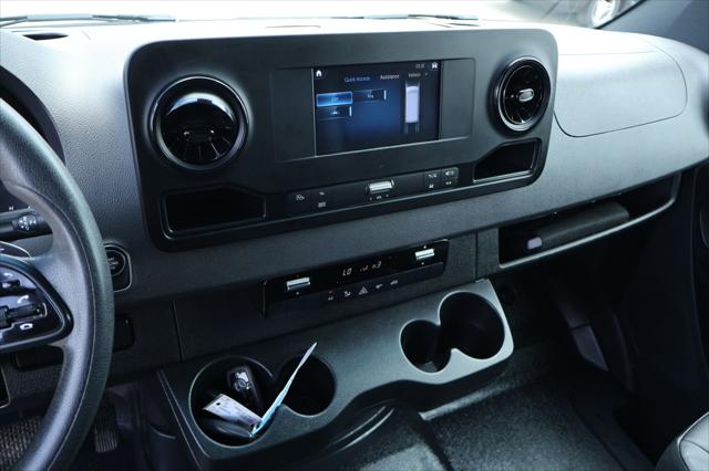2024 Mercedes-Benz Sprinter 2500 High Roof 4-Cyl Diesel HO