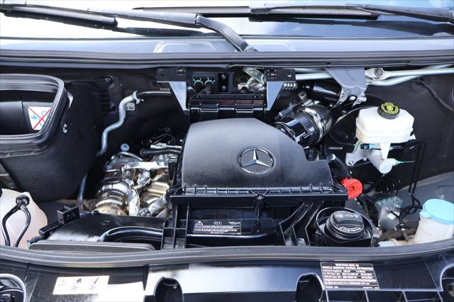 2024 Mercedes-Benz Sprinter 2500 High Roof 4-Cyl Diesel HO