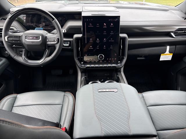 2026 GMC Yukon 4WD AT4