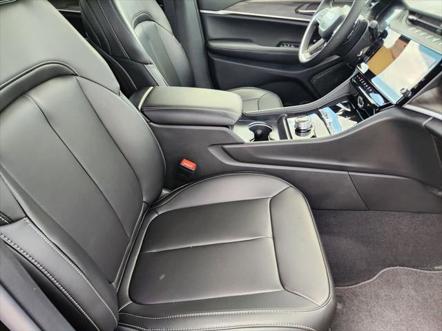 2026 Jeep Grand Cherokee L Limited 4x2