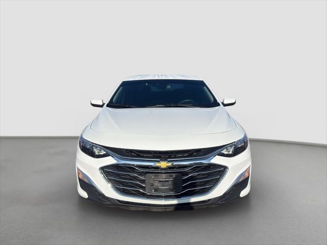 2022 Chevrolet Malibu FWD 1FL