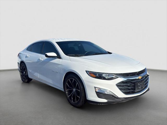 2022 Chevrolet Malibu FWD 1FL