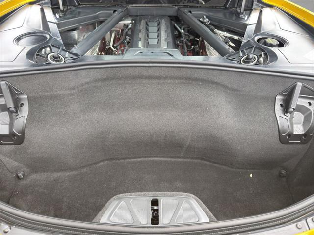 2025 Chevrolet Corvette Stingray RWD Coupe 2LT