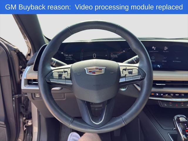 2025 Cadillac XT4 AWD Premium Luxury
