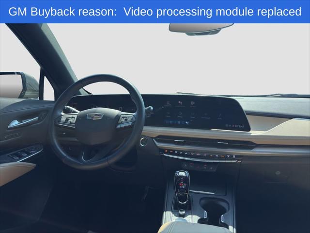 2025 Cadillac XT4 AWD Premium Luxury