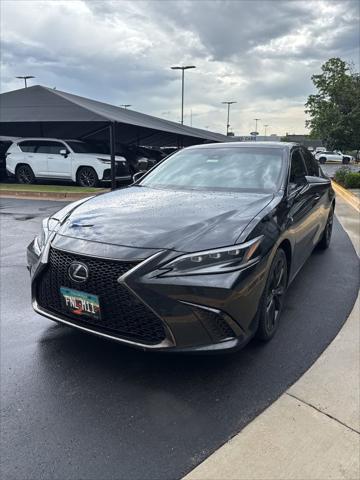 2024 Lexus ES 350 F SPORT Handling