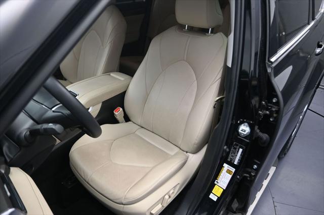 2025 Toyota Highlander Limited