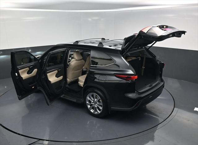 2025 Toyota Highlander Limited
