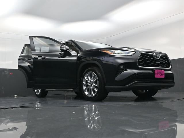 2025 Toyota Highlander Limited