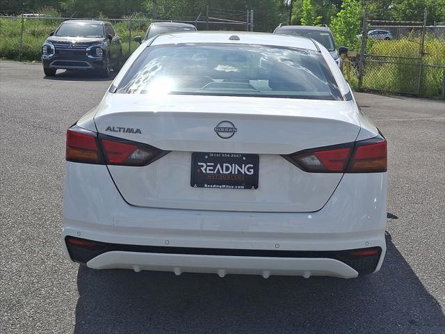 2025 Nissan Altima SV FWD