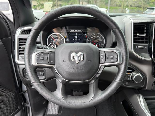 2026 Ram 1500 Express Crew Cab 4x4 57 Box