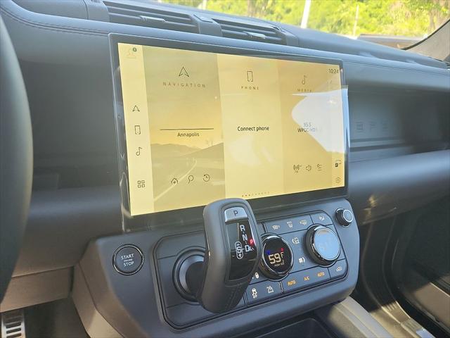 2026 Land Rover Defender P635 OCTA