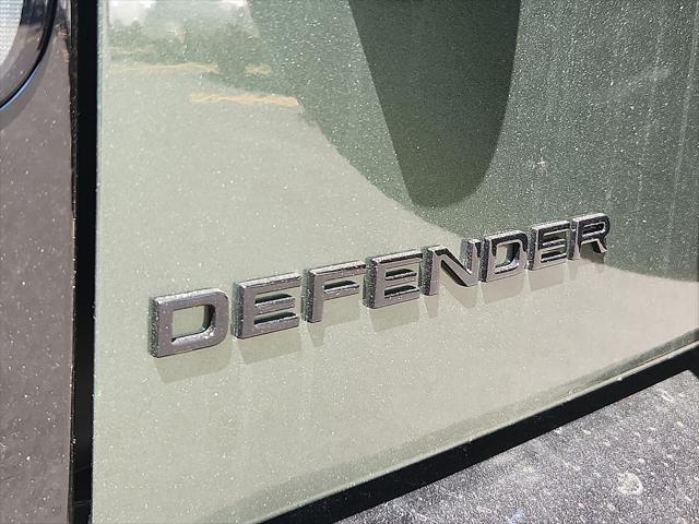 2026 Land Rover Defender P400 X-Dynamic SE