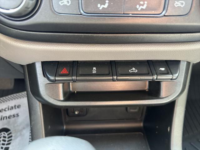 2022 Chevrolet Colorado 4WD Crew Cab Short Box WT