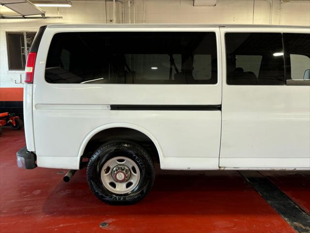 2006 Chevrolet Express LS