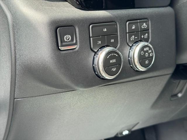 2026 GMC Sierra 3500HD Crew Cab, Long Bed, SLE Dual Rear Wheel, 4WD