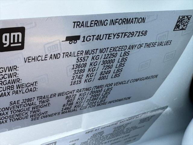 2026 GMC Sierra 3500HD Crew Cab, Long Bed, SLE Dual Rear Wheel, 4WD