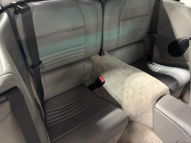 2000 Porsche 911 Carrera