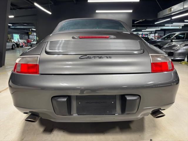 2000 Porsche 911 Carrera