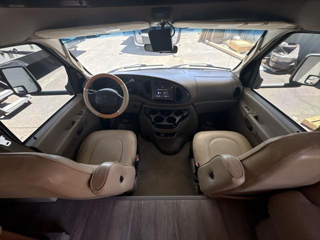 2008 Ford E-450 Cutaway Unknown
