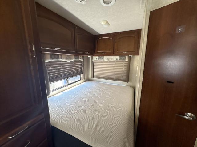 2008 Ford E-450 Cutaway Unknown