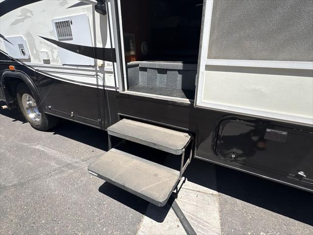 2008 Ford E-450 Cutaway Unknown