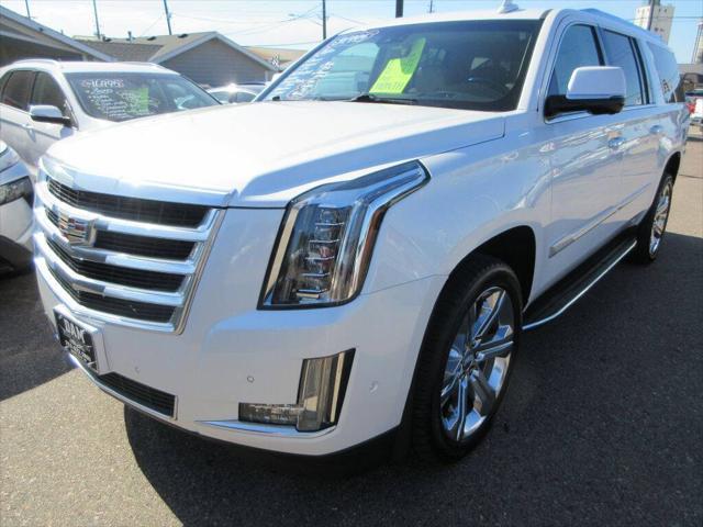 2020 Cadillac Escalade ESV 4WD Luxury for sale in Sioux City, IA