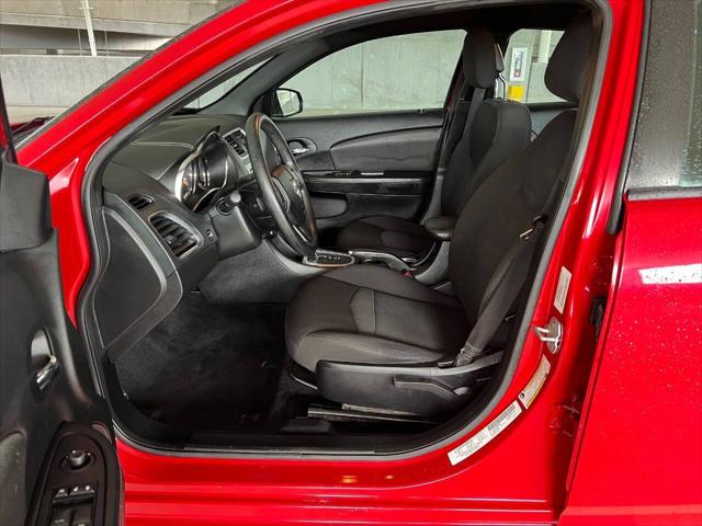 2013 Dodge Avenger SE V6