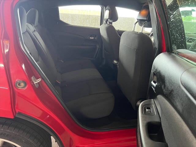 2013 Dodge Avenger SE V6