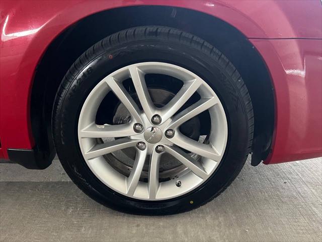 2013 Dodge Avenger SE V6
