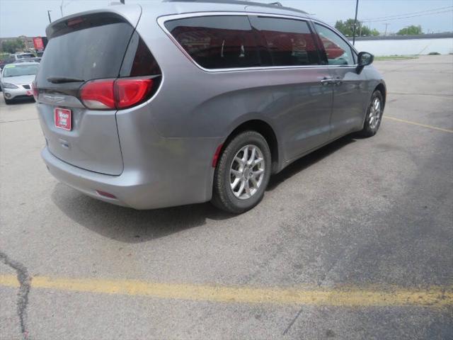 2020 Chrysler Voyager LXI