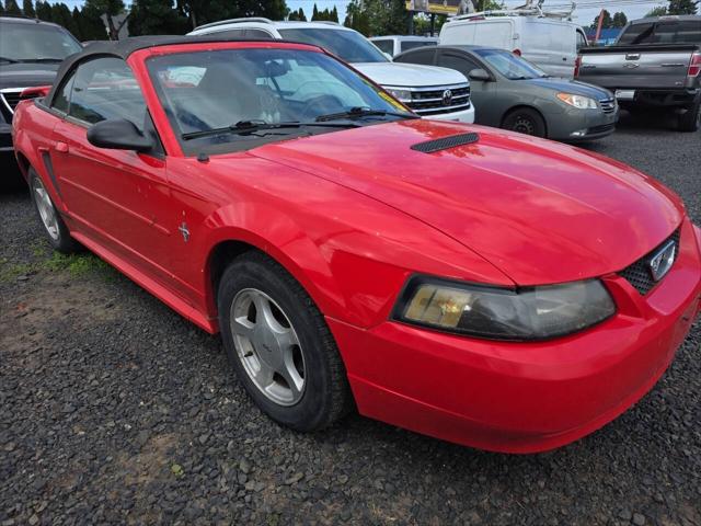 2001 Ford Mustang Base Deluxe 2dr Convertible for sale in Salem, OR