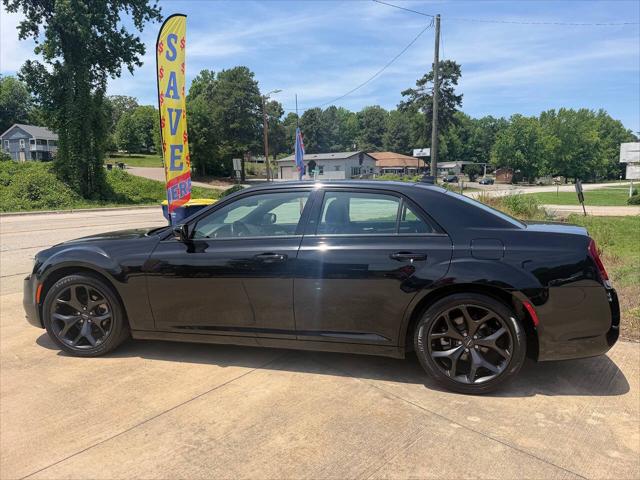 2022 Chrysler 300 S