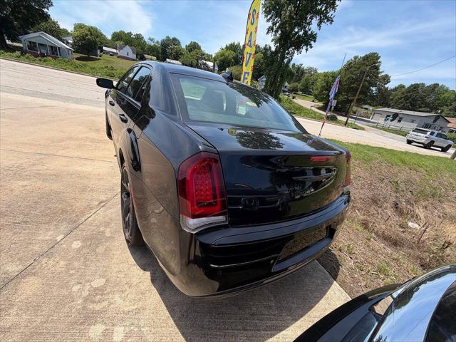 2022 Chrysler 300 S