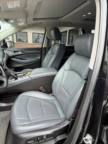 2020 Buick Enclave AWD Essence